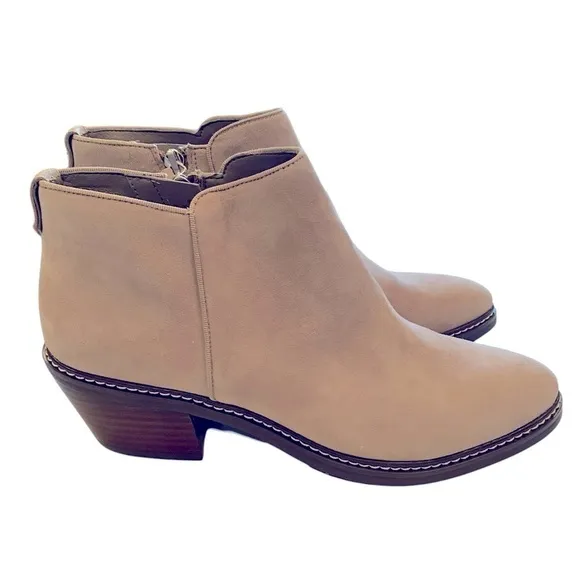 NIB Sam Edelman Suede Pryce Bootie Putty Gray Brand New in Box Size 8.5