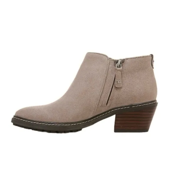 NIB Sam Edelman Suede Pryce Bootie Putty Gray Brand New in Box Size 8.5