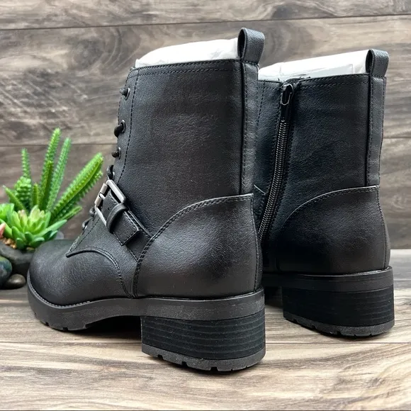 NIB Soul Naturalizer Quartz Black Leather Lace Up Zip Ankle Combat Boots 8M