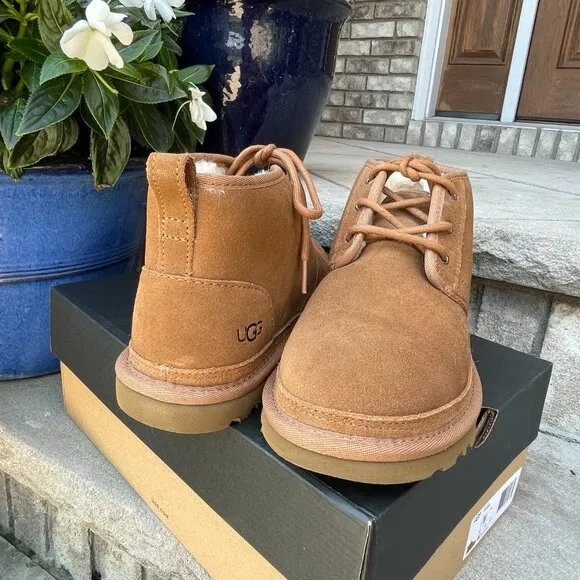 NIB UGG NEUMEL 9 MEN'S SUEDE BOOT CHUKKA SHOES NEW