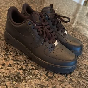 Nike Air Force 1 ‘07 triple black Men's Sneakers EUC 10.5
