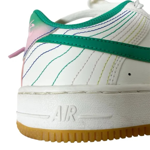NIKE AIR FORCE 1 LV8 3 Big Kids’ Shoes Sz 3.5 Y Girls White/Green/Pink EUC