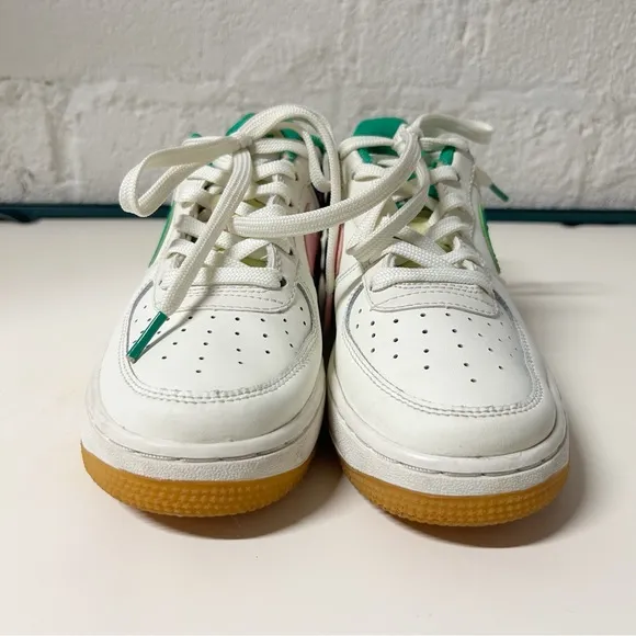 NIKE AIR FORCE 1 LV8 3 Big Kids’ Shoes Sz 3.5 Y Girls White/Green/Pink EUC
