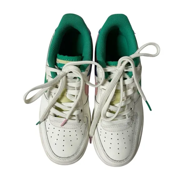 NIKE AIR FORCE 1 LV8 3 Big Kids’ Shoes Sz 3.5 Y Girls White/Green/Pink EUC