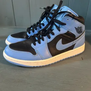 Nike Air Jordan 1 Mid University Blue Black Men's Retro Sneakers DQ8426-401 Sz10