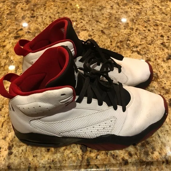 Nike Air Jordan “Lift Off” sneakers.Sharp‎ white black red leather. Siz…