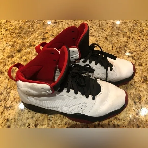 Nike Air Jordan “Lift Off” sneakers.Sharp‎ white black red leather. Siz…