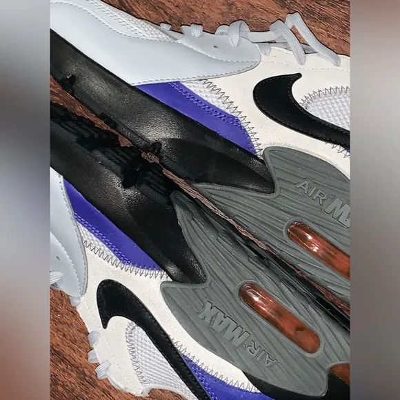 Nike Air Max Men's Shoes - White, Black, and Blue