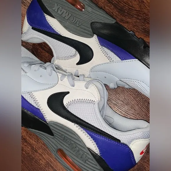Nike Air Max Men's Shoes - White, Black, and Blue