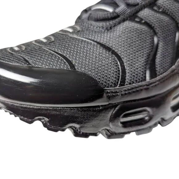 Nike Air Max Plus 'Triple Black&quot; Running Shoes Size 7Y/W8.5