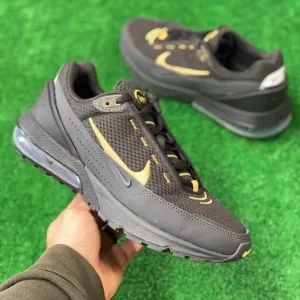 Nike AIR MAX PULSE Low Mens Running Sneaker Shoes Black FQ8733-010 VNDS Size 9