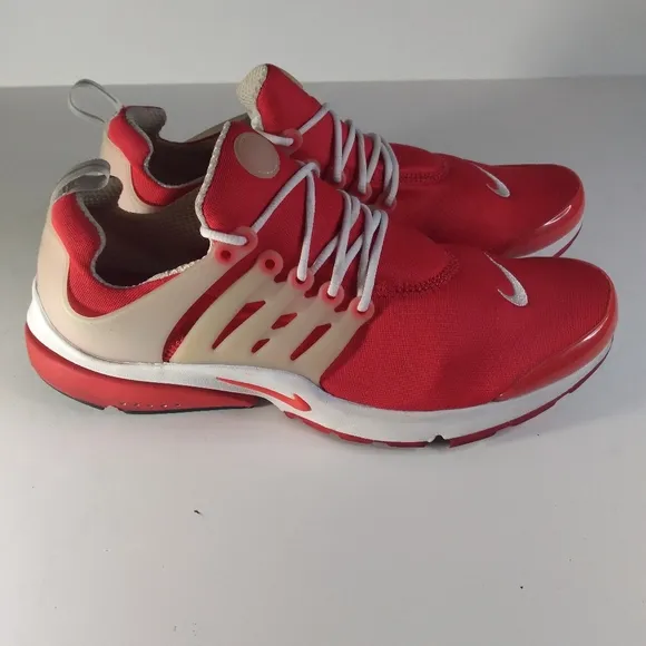Nike Air Presto  Low Top Men Re Athletic  Running  shoes  305919-611 size large.