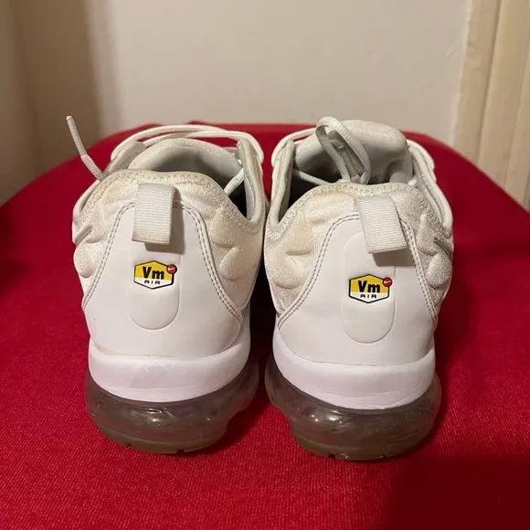 Nike Air VaporMax Plus White‎ Running Shoes Sneakers 924453-100 Men’s Size 12