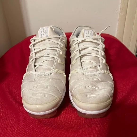 Nike Air VaporMax Plus White‎ Running Shoes Sneakers 924453-100 Men’s Size 12
