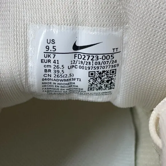 Nike Air Zoom Pegasus 41 Low Womens Running Shoes White FD2723-005 VNDS Sz 9.5
