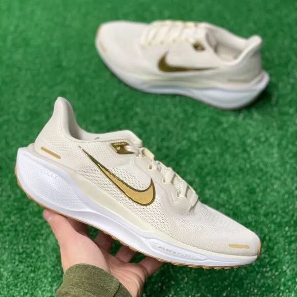 Nike Air Zoom Pegasus 41 Low Womens Running Shoes White FD2723-005 VNDS Sz 9.5