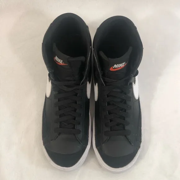 Nike Blazer Mid '77 Women's 8 Youth 6.5Y GS Basketball Shoes Sneakers DA4086-002