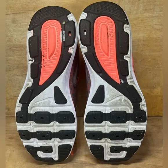 Nike Dual Fusion Womens Size 7 Running Shoes Sneakers Gray Coral 657498-001