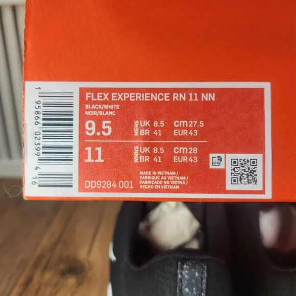 Nike Flex Experience RN 11 NN Mens Size 9.5 Black White Running Shoes DD9284-001