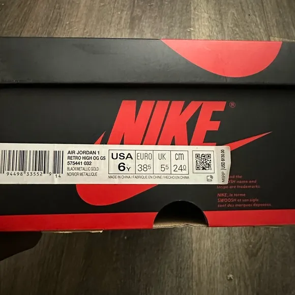 Nike Jordan 1 Retro HI “Bloodline”