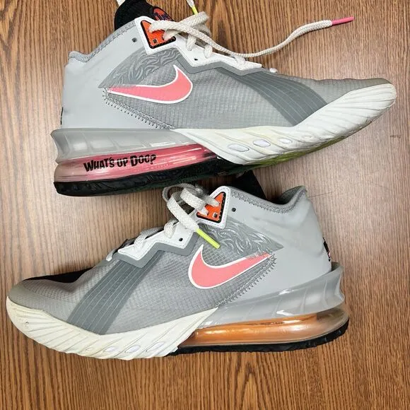 Nike Lebron XVIII Tune Squad - Bugs Bunny Vs Martian-Grey/Black-Space Jam Size 8