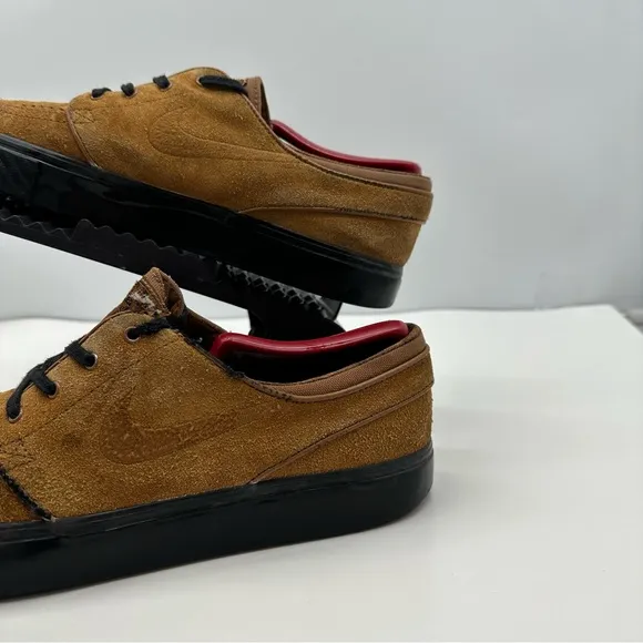 Nike Mens 9 SB Air Zoom Stefan Janoski Tan Suede Shoes Sneakers Low 333824-218
