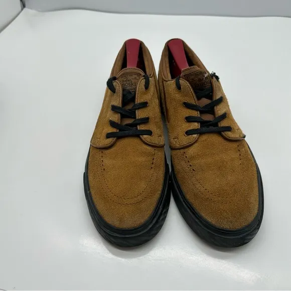 Nike Mens 9 SB Air Zoom Stefan Janoski Tan Suede Shoes Sneakers Low 333824-218