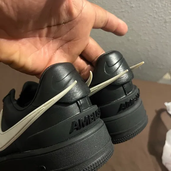 Nike Men's Black and White Sneakers Air Force 1 Ambush