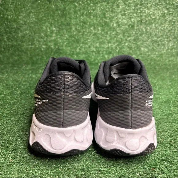 Nike Mens Renew Ride 2 CU3507-004 Black Running Shoes Sneakers Size 10.5