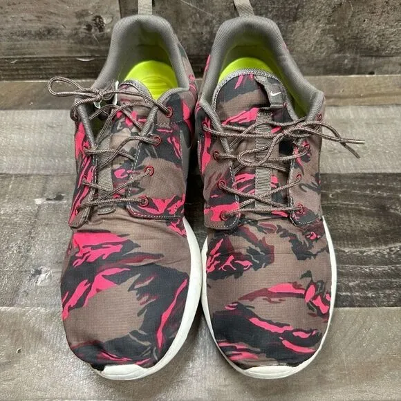 Nike Men’s Size 11.5 Roshe Run Running Shoes Petra Brown Tiger Camo GPX