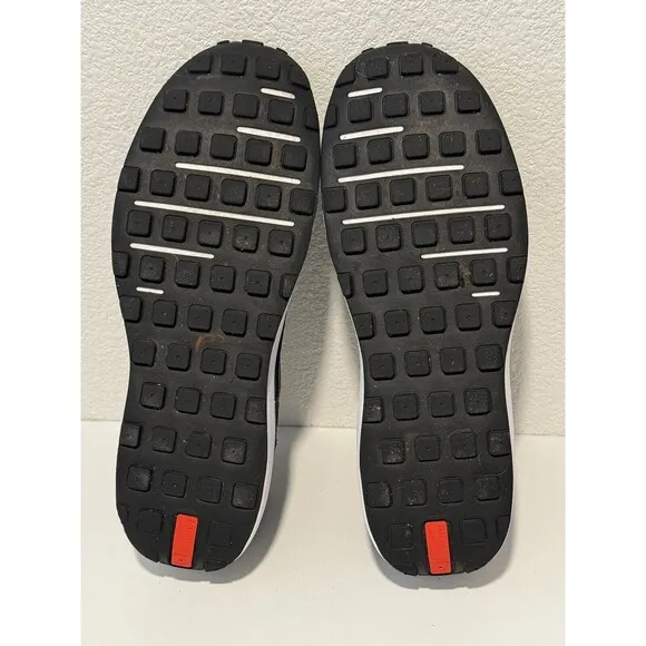 Nike Mens Waffle One Running Shoes Size 9.5 Gray Sneakers DA7995-100