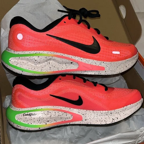 Nike Pink and Black Running Shoes