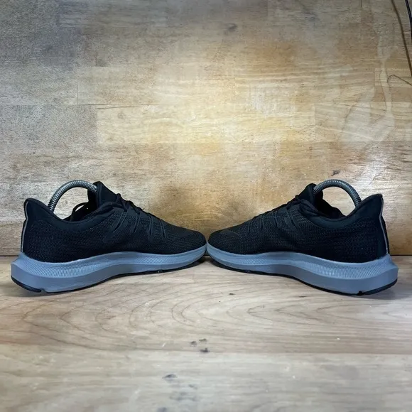 Nike Quest REFLECTIVE Womens Size 9 Running Shoes Sneakers Black Gray AA7403-002