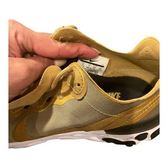 Nike React Element 55 Men's Running Shoes Metallic  Gold Size 8
