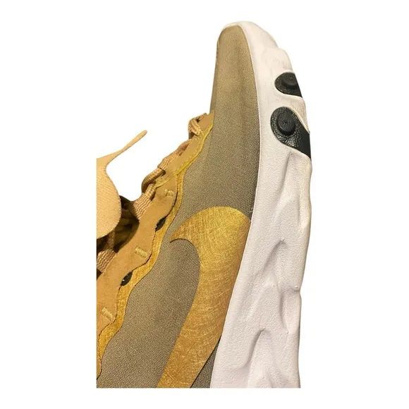 Nike React Element 55 Men's Running Shoes Metallic  Gold Size 8