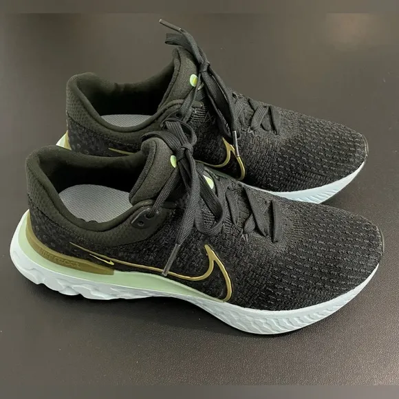 Nike React Infinity Run Flyknit 3 Sneakers Running Athletic Shoes Like New