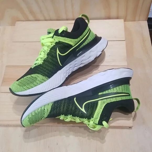 Nike React Infinity Run Flyknit 2 Running Shoes Black Volt Men's sz 8,Wmn 9 1/2