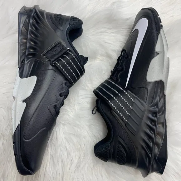 Nike Savaleos Black Mens Athletic Shoes CV5708-010 VNDS Sz 13