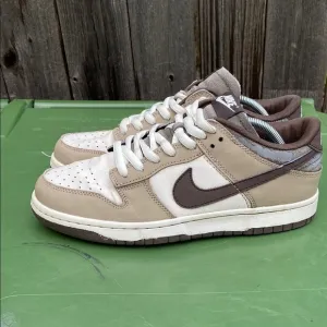 Nike SB Dunk Low Pro Otomo Kyo White Brown Mocha Model LF0039 002 Men’s Size 10
