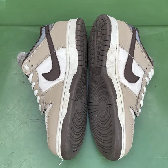 Nike SB Dunk Low Pro Otomo Kyo White Brown Mocha Model LF0039 002 Men’s Size 10