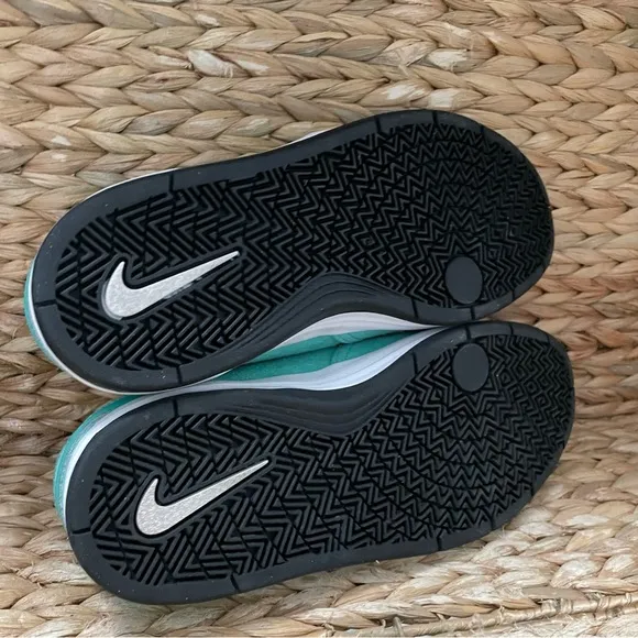Nike SB Lunarlon‎ Koston 2 Signature Model Suede