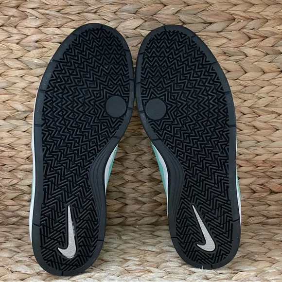 Nike SB Lunarlon‎ Koston 2 Signature Model Suede