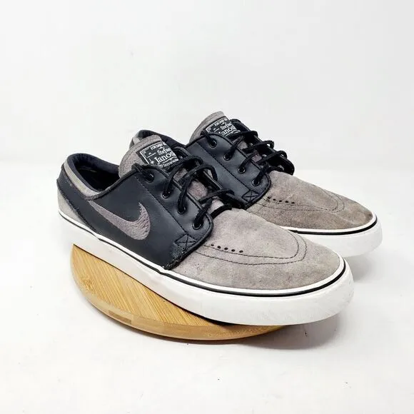Nike SB Stefan Janoski Shoes Mens 9.5 Black Grey Suede Lace Up Low Sneakers