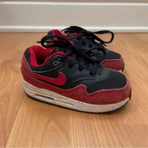 Nike Toddlers Air Max Red &amp; Black Sneakers Size 7C