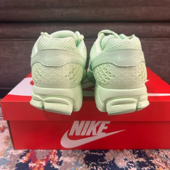 Nike Women's Green Sneakers