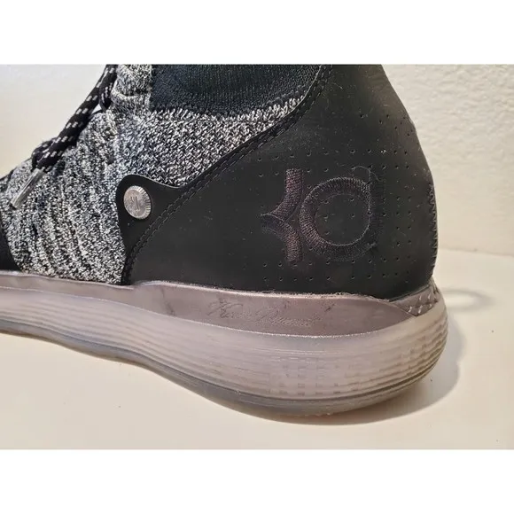 Nike Zoom KD 11 Still KD 2018 Oreo Kevin Durant Basketball Shoes Mens Sz 13