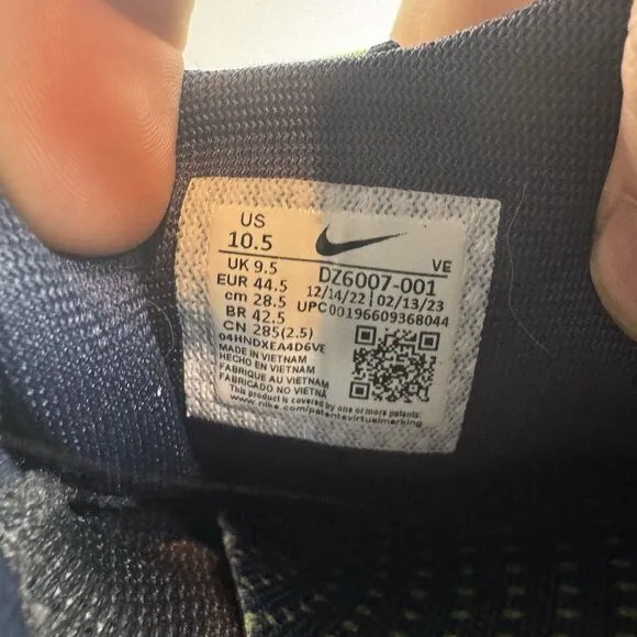 Nike Zoom Pegasus 40 Men's 10.5 Seattle Seahawks NFL Running Shoes Sneakers