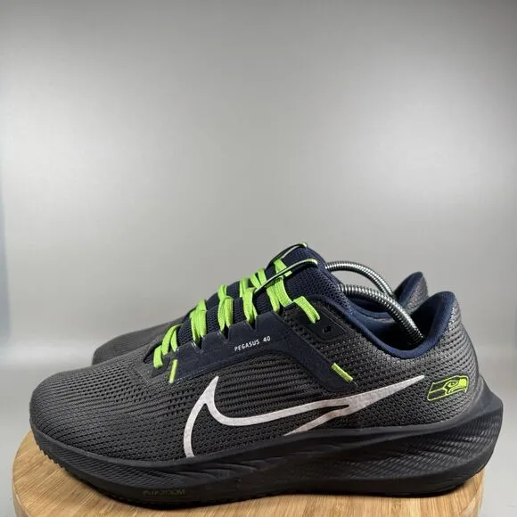 Nike Zoom Pegasus 40 Men's 10.5 Seattle Seahawks NFL Running Shoes Sneakers