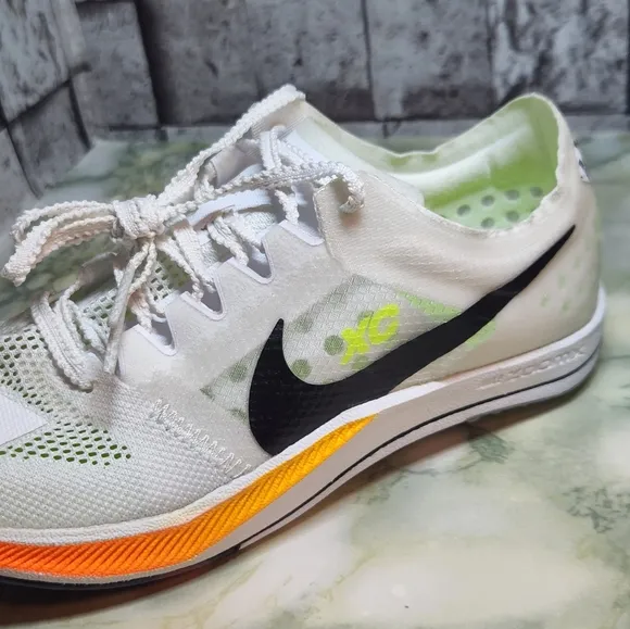 Nike Zoomx Dragonfly White Total Orange Size 4.5 Track &amp;Field Running shoes