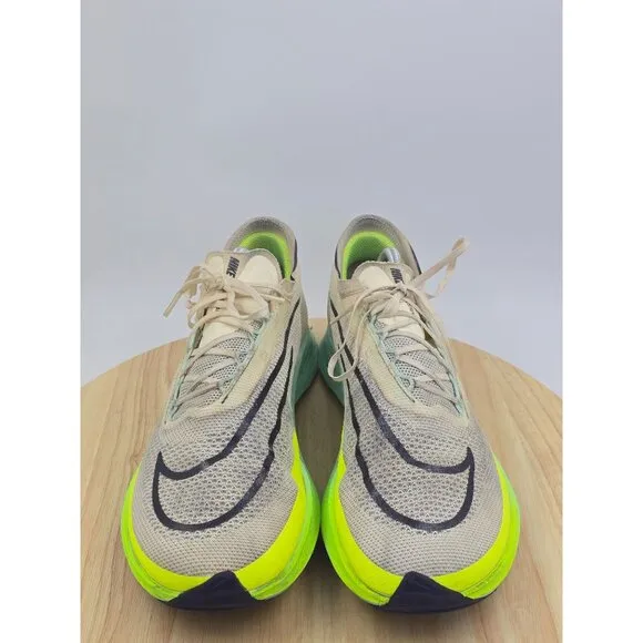 Nike ZoomX StreakFly Mint Foam Volt mens running shoes size 11